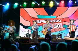 “Esperando el 30” fue una noche de alegría